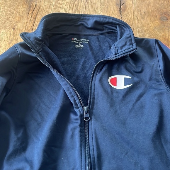 Champion zip up sweater - Picture 4 of 5